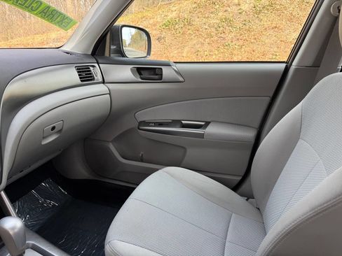 Used 2012 Subaru Forester 2.5X image 13