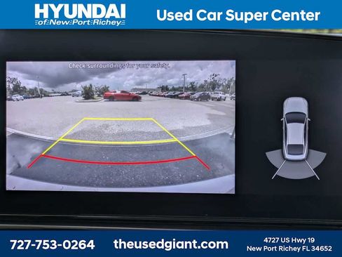 Used 2022 Hyundai Elantra Limited w/ Cargo Package FWD image 22