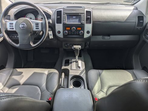 Used 2019 Nissan Frontier PRO-4X w/ Pro-4x Luxury Package image 15