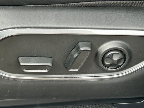 Used 2022 Jeep Wagoneer Series II image 25