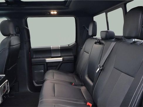 Used 2019 Ford F150 Lariat w/ Equipment Group 502A Luxury image 15