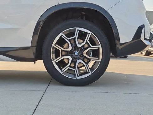 New 2027 BMW X1 xDrive28i w/ Technology Package AWD/4WD image 10
