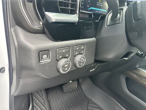 New 2026 Chevrolet Silverado 3500 LT w/ All Star Edition AWD/4WD image 12