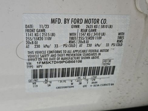 Certified 2023 Ford Explorer XLT w/ Equipment Group 202A image 35