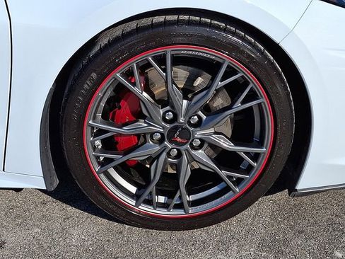 Used 2023 Chevrolet Corvette Stingray Coupe w/ Z51 Performance Package image 8