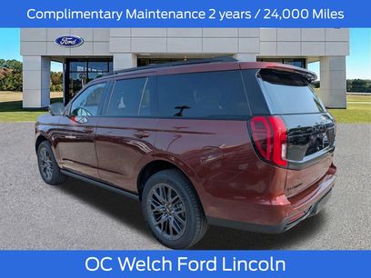 New 2027 Ford Expedition Platinum w/ Stealth Appearance Package