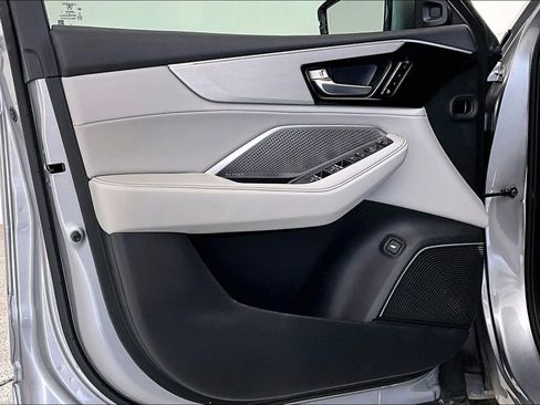 Used 2022 Acura MDX FWD w/ Technology Package image 21