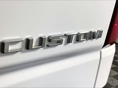 Used 2025 Chevrolet Silverado 1500 Custom Trail Boss AWD/4WD image 10
