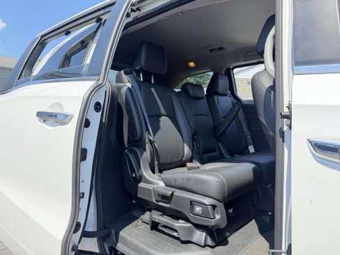 Used 2023 Honda Odyssey EX-L image 13