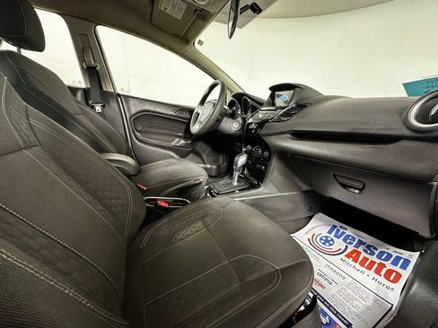 Used 2019 Ford Fiesta SE w/ Equipment Group 201A image 26