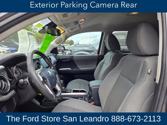 Used 2020 Toyota Tacoma SR5 RWD image 27