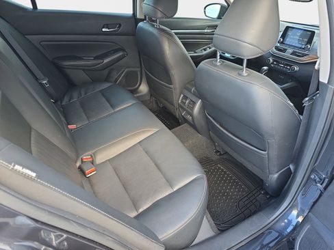 Used 2019 Nissan Altima 2.5 Platinum image 13