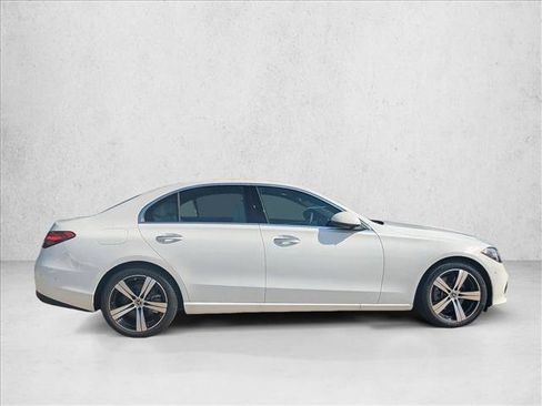 Used 2025 Mercedes-Benz C 300 Sedan image 4
