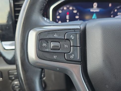 Used 2025 Chevrolet Silverado 1500 LT AWD/4WD image 19