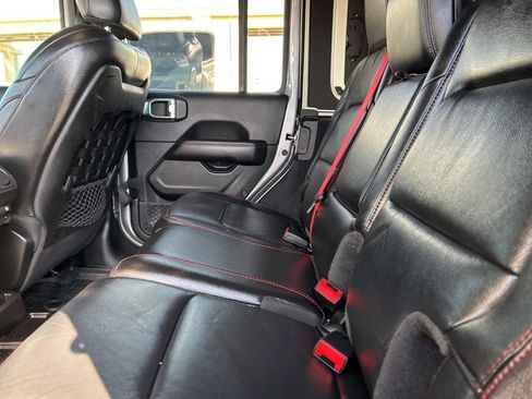 Used 2020 Jeep Wrangler Unlimited Rubicon w/ Quick Order Package 28Y Recon image 41