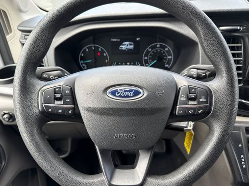 Used 2024 Ford Transit 350 XLT RWD image 32