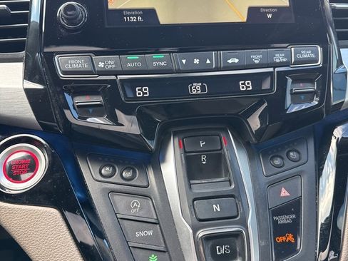 Used 2019 Honda Odyssey Elite image 7