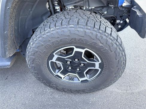 Used 2023 Jeep Gladiator Mojave w/ Cold Weather Group AWD/4WD image 8