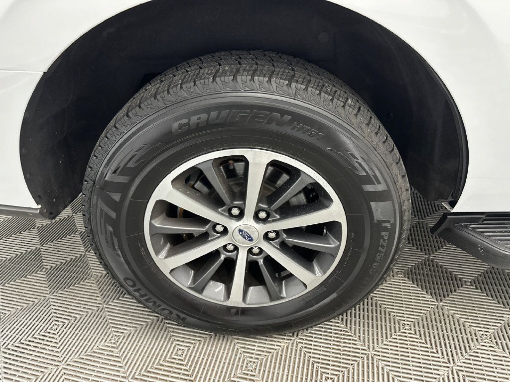 Used 2020 Ford Expedition XLT AWD/4WD image 18
