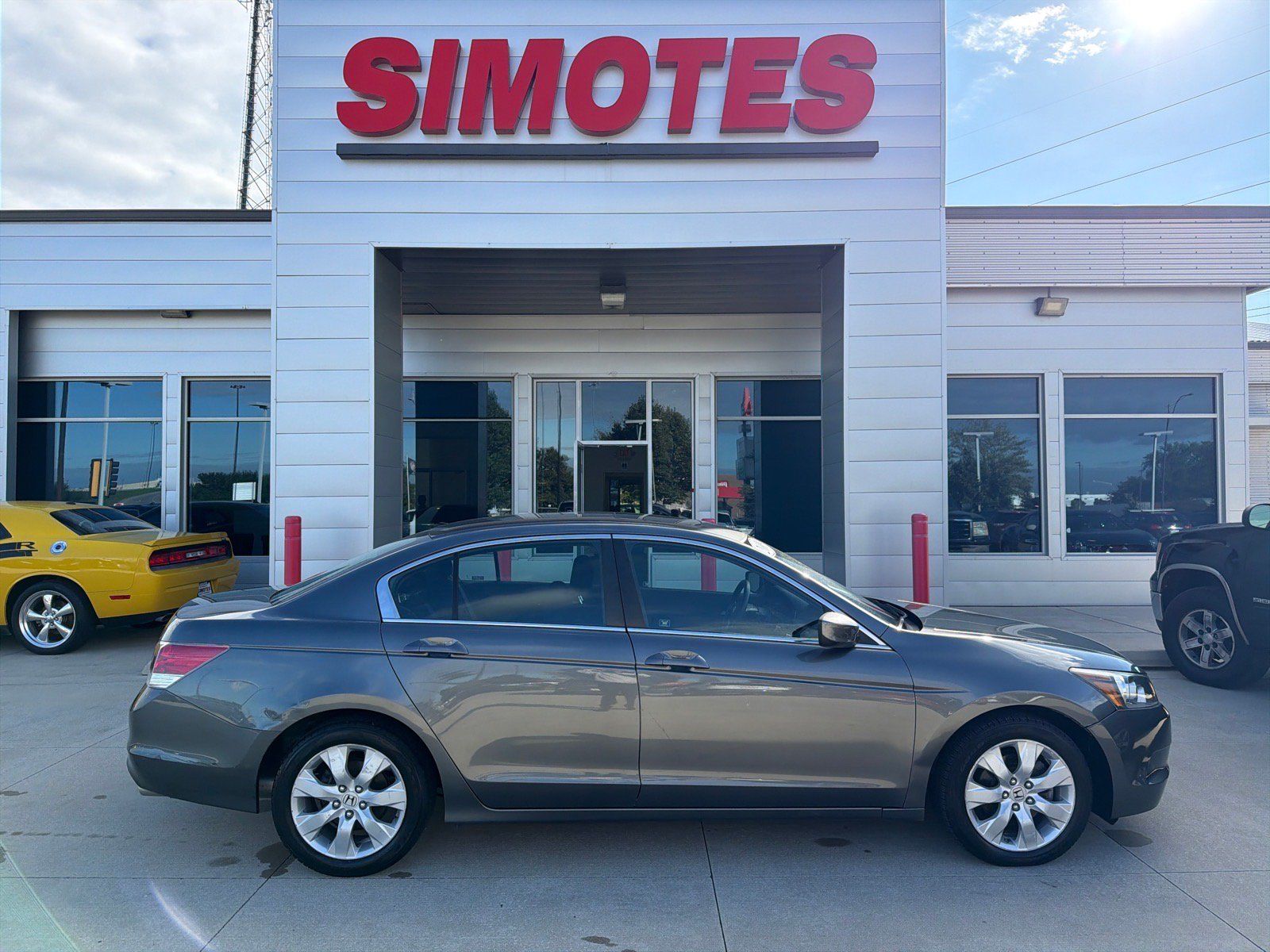 Used 2009 Honda Accord EX image 1