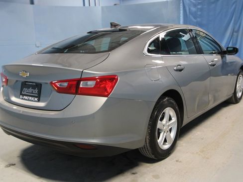 Used 2024 Chevrolet Malibu LS image 31