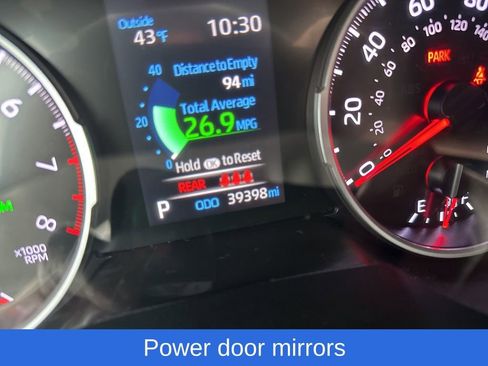 Used 2022 Toyota RAV4 XLE w/ Convenience Package image 29