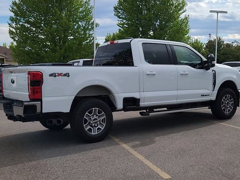 Used 2025 Ford F250 Lariat AWD/4WD image 15