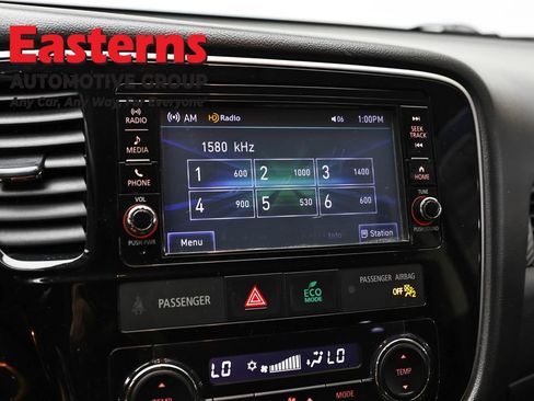 Used 2018 Mitsubishi Outlander ES AWD/4WD image 18