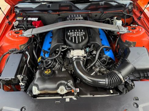 Used 2012 Ford Mustang Boss 302 w/ Boss 302 Accessory Pkg RWD image 44