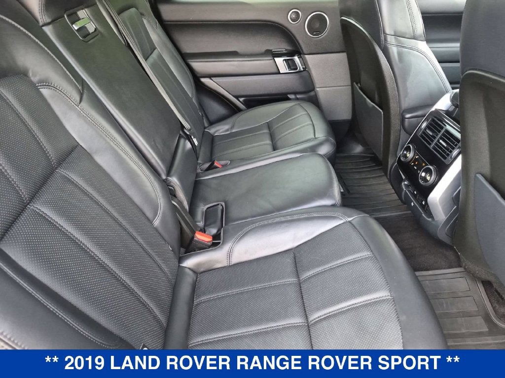 Used 2019 Land Rover Range Rover Sport HSE AWD/4WD image 32