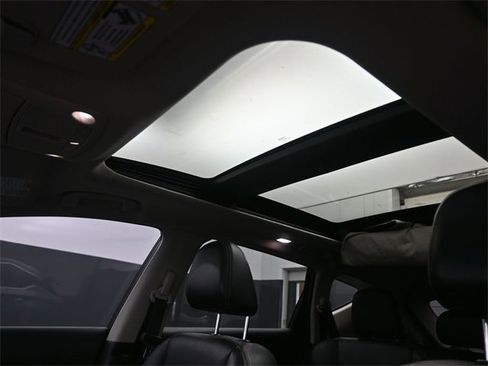 Used 2015 Nissan Murano Platinum w/ Platinum Technology Package image 23