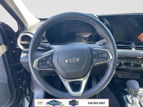 Used 2024 Chevrolet Trax ACTIV w/ Driver Confidence Package FWD image 13