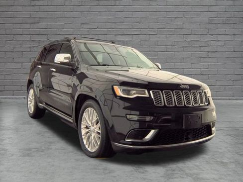 Used 2018 Jeep Grand Cherokee Summit w/ Skid Plate Group AWD/4WD image 4