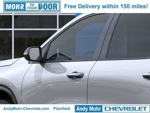 New 2026 Chevrolet Traverse RS w/ LPO, Floor Liner Package AWD/4WD image 12