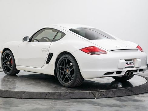 Used 2010 Porsche Cayman S image 12