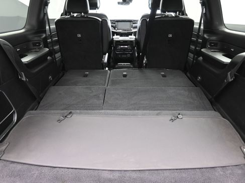 Used 2022 Jeep Wagoneer Series III w/ Premium Group I image 25