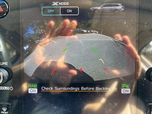 Used 2020 Subaru Outback Limited image 18