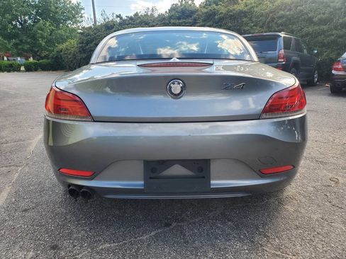 Used 2010 BMW Z4 sDrive30i RWD image 6