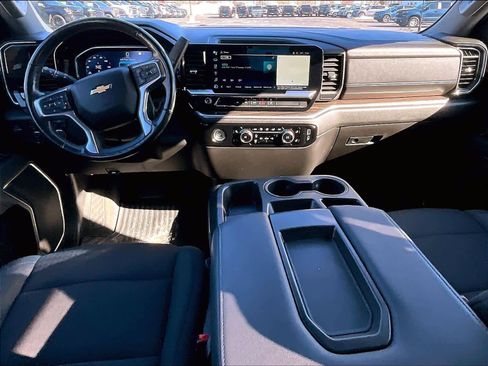 Used 2022 Chevrolet Silverado 1500 LT image 20