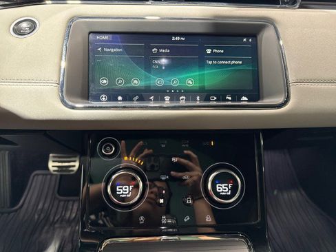 Used 2020 Land Rover Range Rover Evoque R-Dynamic S image 62