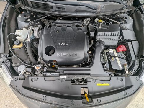 Used 2018 Nissan Maxima 3.5 SL FWD image 7