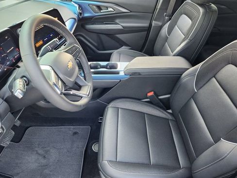 New 2026 Chevrolet Equinox EV LT w/ Convenience Package II image 24