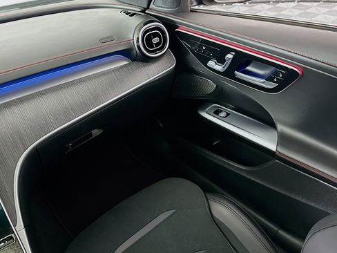 Used 2024 Mercedes-Benz C 43 AMG 4MATIC Sedan image 22