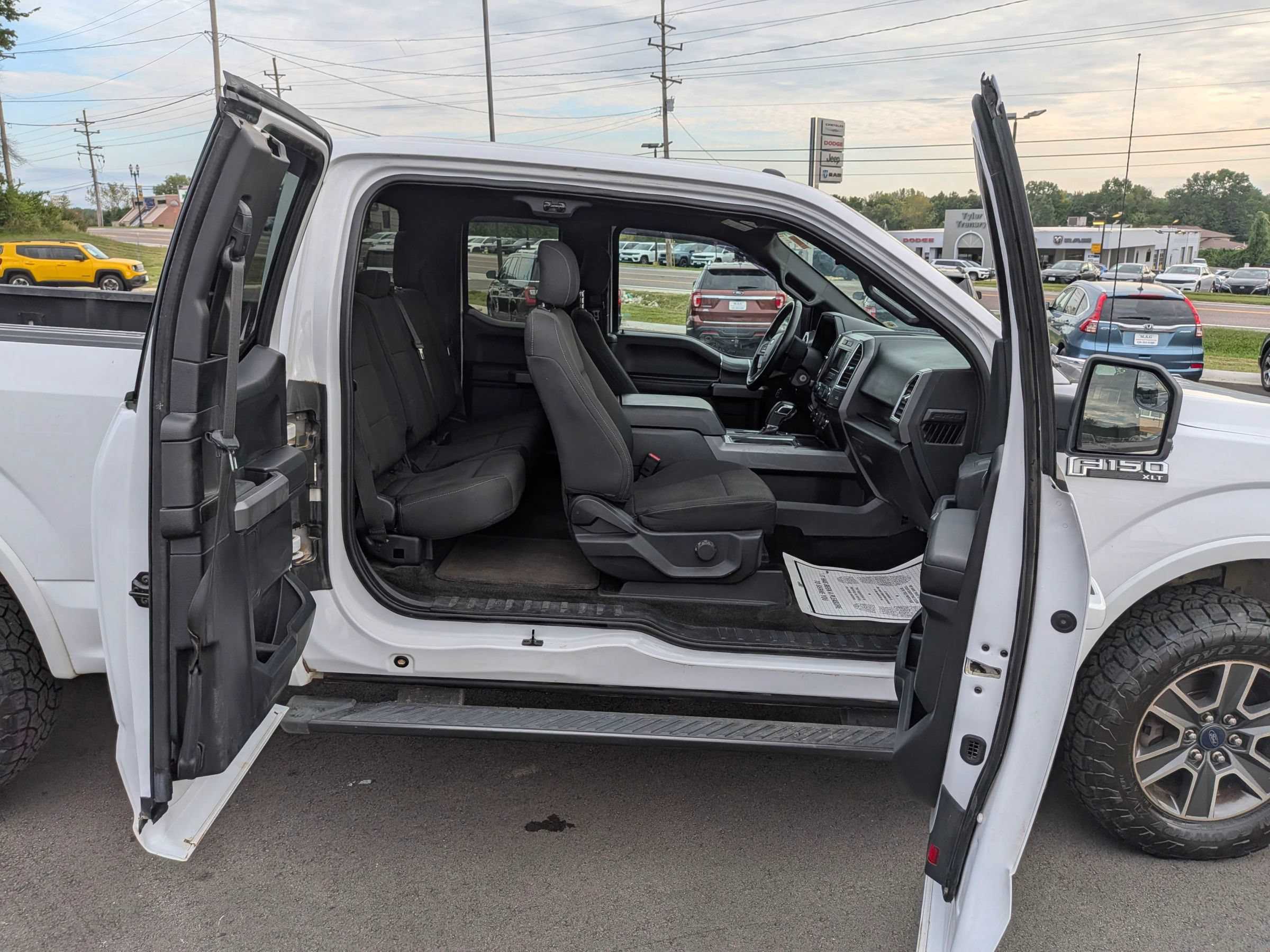 Used 2015 Ford F150 XLT w/ Equipment Group 301A Mid AWD/4WD image 36