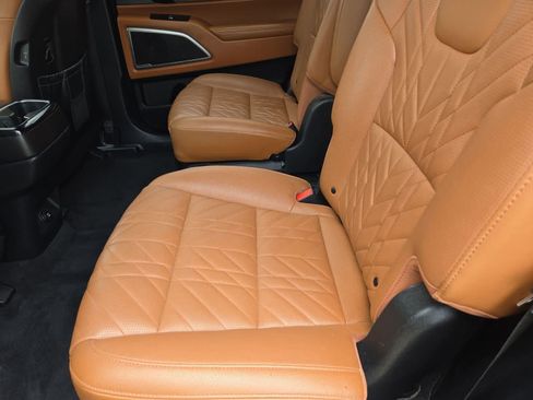 Certified 2024 Kia Telluride EX X-Line AWD/4WD image 18