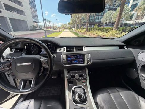 Used 2013 Land Rover Range Rover Evoque Pure Plus AWD/4WD image 14