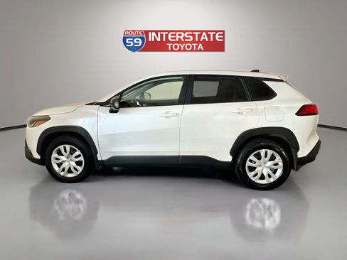 Certified 2024 Toyota Corolla Cross L AWD/4WD image 4