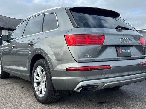 Used 2017 Audi Q7 3.0T Premium image 5