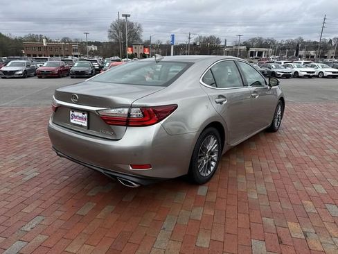 Used 2018 Lexus ES 350 w/ Premier Package image 36