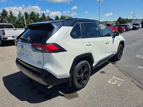 Used 2020 Toyota RAV4 XSE AWD/4WD image 16